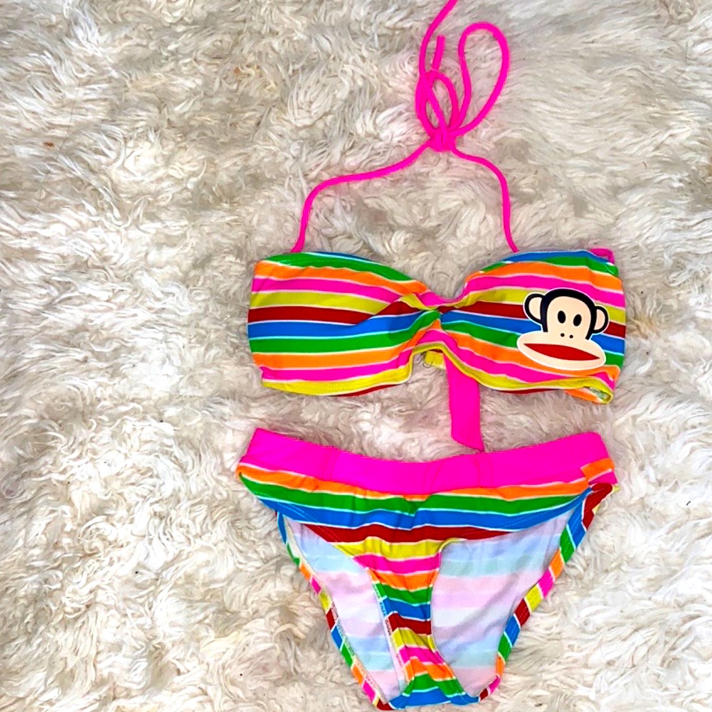 2-piece swim wear